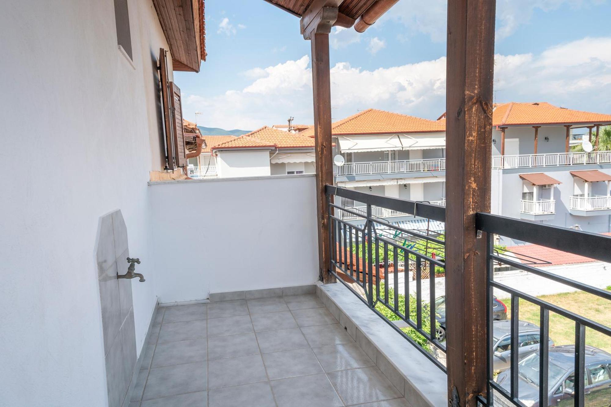 Stamatia Suites Аспровалта Екстериор снимка