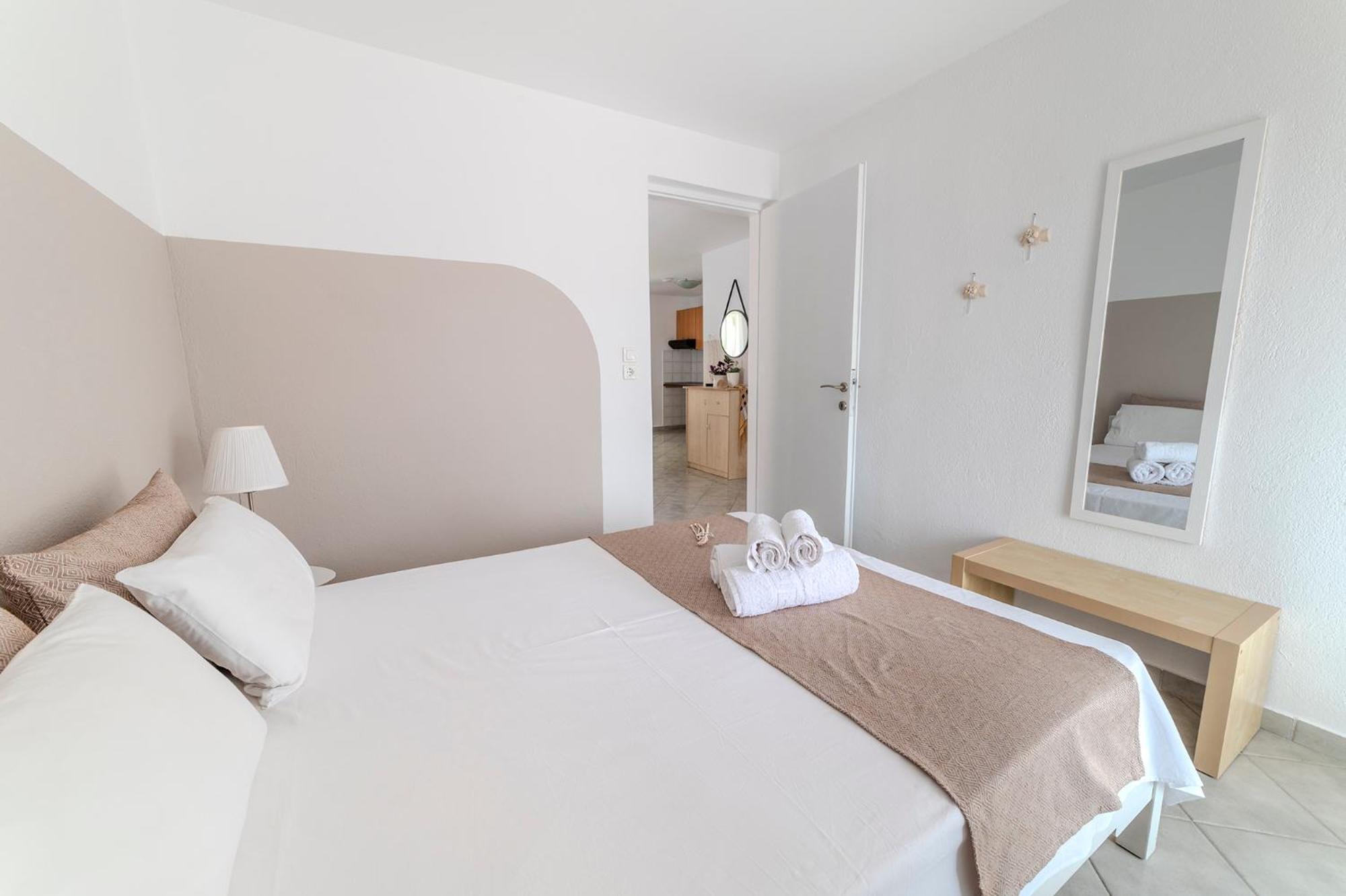 Stamatia Suites Аспровалта Екстериор снимка